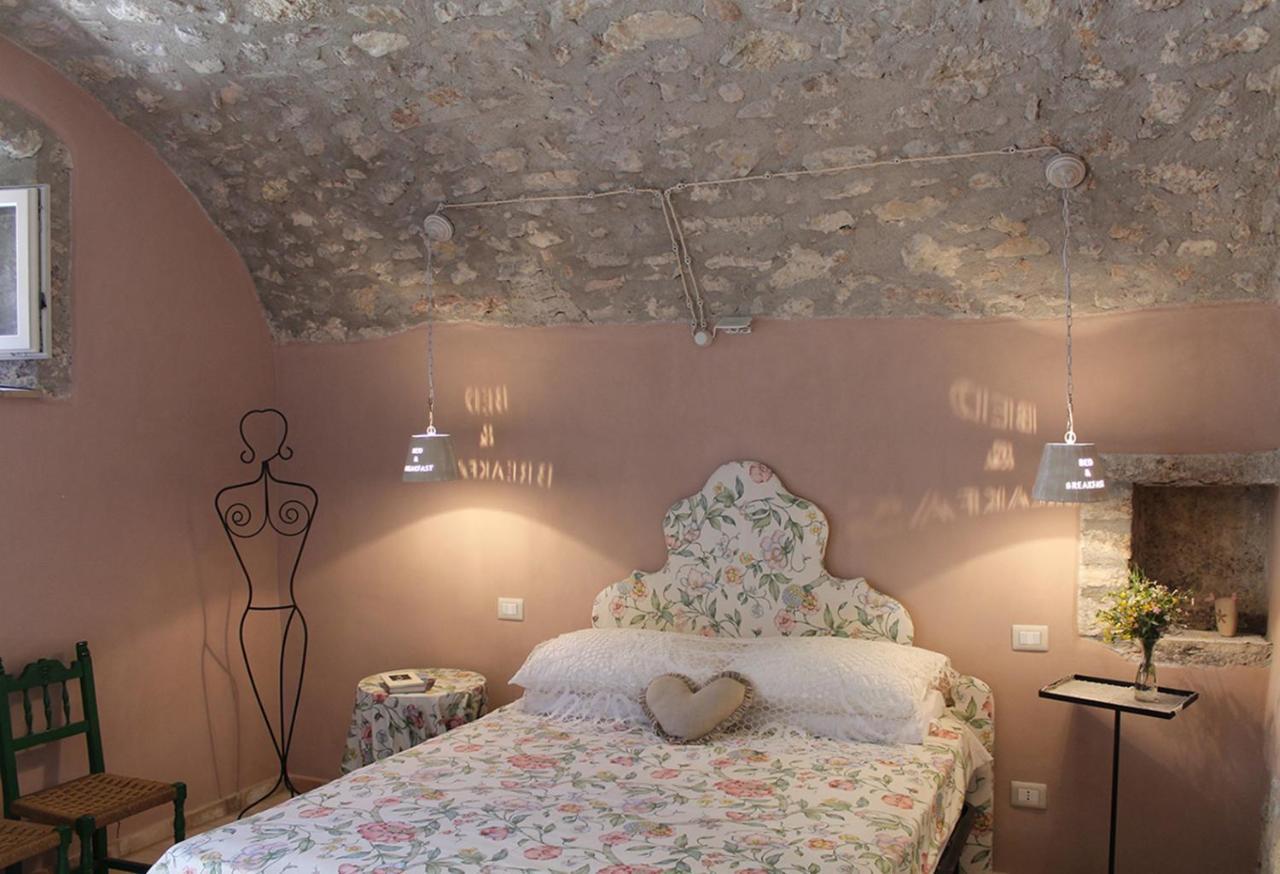 SantʼAnatolia di Narco B&B Dell'Osteria المظهر الخارجي الصورة